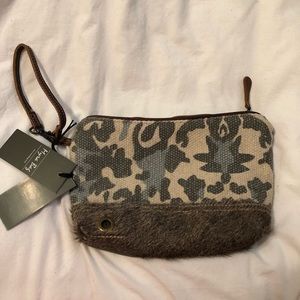 Myra Bag Regiment Pouch